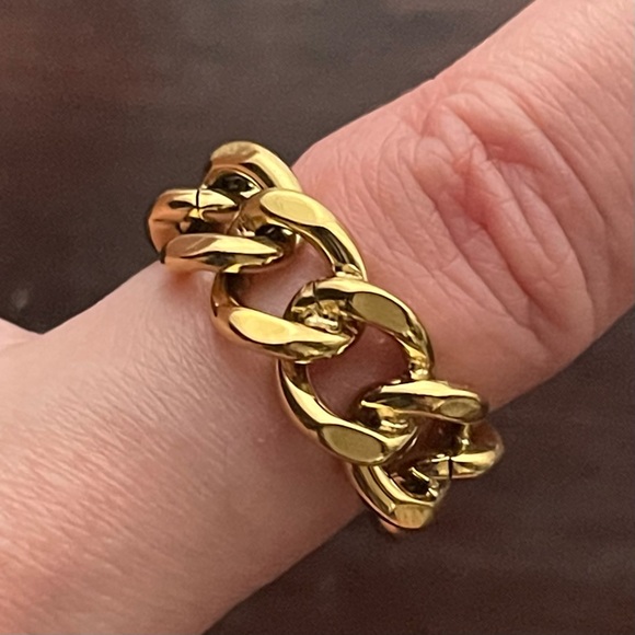 Gold Chain Ring - Picture 1 of 6